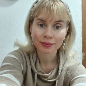 Evgenia, Niñera o canguro en Tarancón