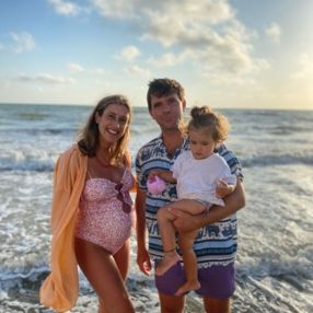 Virginia, Family in Sevilla
