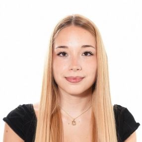 Anna, Babysitter in Cardedeu