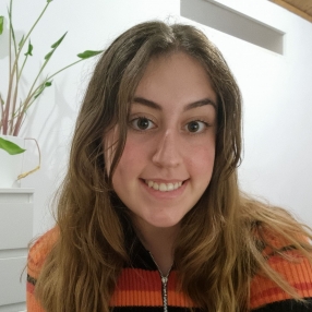 Isabel, Niñera o canguro en Torre-Pacheco