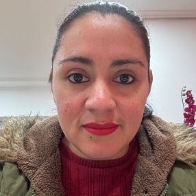 Yohana, Babysitter in Donostia