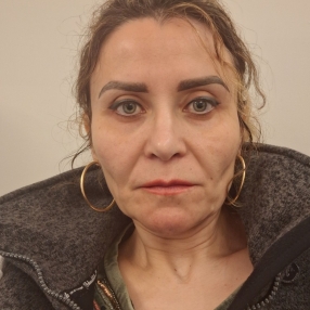 Florina, Niñera o canguro en Huesca