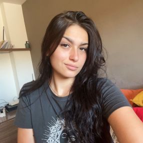 Carolina, Babysitter in Els Pallaresos