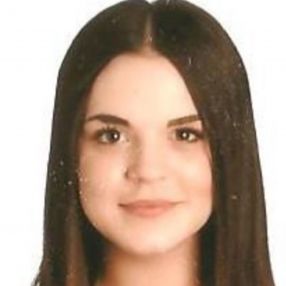 Melina, Babysitter in Astillero