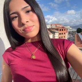 Mishel, Niñera o canguro en Marín