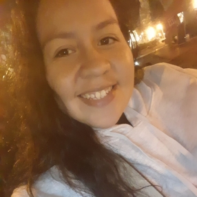 Lucero, Babysitter in Játiva