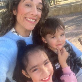 Mariam, Family in Sevilla