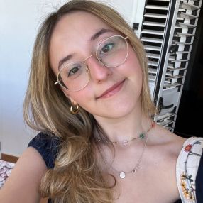 Joana, Babysitter in Bonrepòs I Mirambell