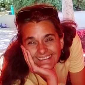 Julieta, Babysitter in Inca