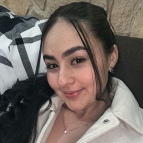 Daniela, Babysitter in Haro