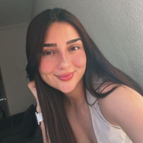 Geraldine, Babysitter in Elche