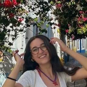 Yolanda, Babysitter in Villanueva del Ariscal