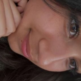 Karla, Niñera o canguro en Piera