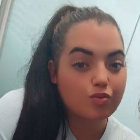 Antonia, Niñera o canguro en Espartinas