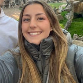Elena, Niñera o canguro en Moncada