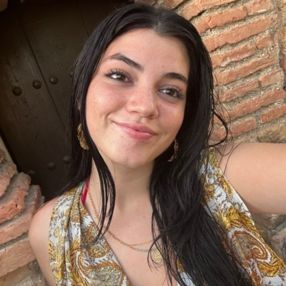 Amaranta, Babysitter in Villafranca del Castillo