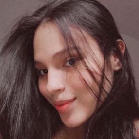 Lesly yireth, Niñera o canguro en Artica