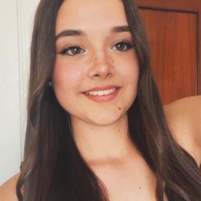 Lucia, Babysitter in Huétor Vega