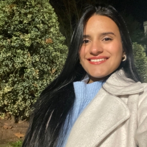 Oriana, Babysitter in Orense