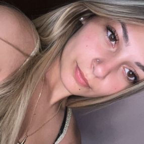 Andrea, Niñera o canguro en La Almunia de Doña Godina
