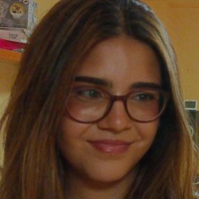 Nerea, Niñera o canguro en Ansoáin