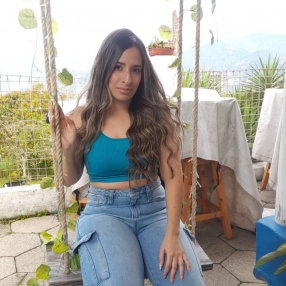 Luisa Fernanda, Niñera o canguro en Alcañiz