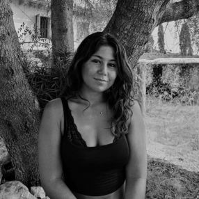 Nuria, Niñera o canguro en Lloret de Vistalegre