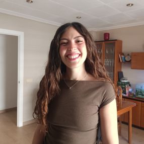 Laura, Babysitter in Viladecans
