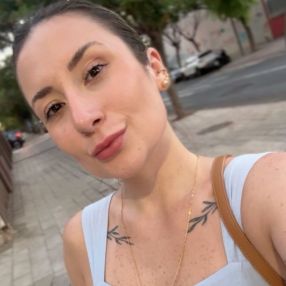 Eduarda, Niñera o canguro en Elche