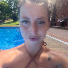 Joanna, Babysitter in Almoines