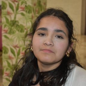 Helena, Niñera o canguro en Barbadás