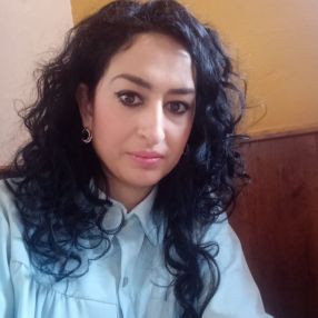 Saray, Babysitter in Almendralejo