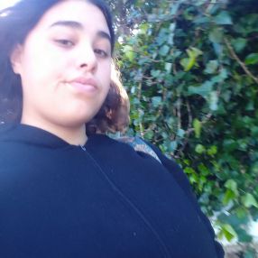 Andrea, Babysitter in Maó