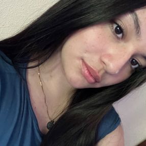 Julisitam, Niñera o canguro en Ermua