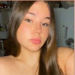 Lourdes, Niñera o canguro en Andratx