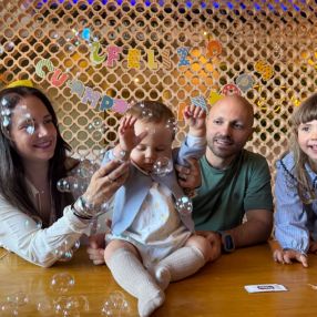 José Miguel, Familia en Huelva