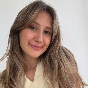 Laura, Niñera o canguro en Santa Ponça