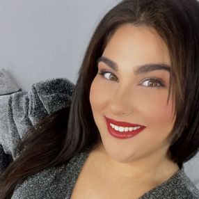 Raquel, Niñera o canguro en Águilas