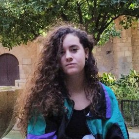 Lara, Niñera o canguro en Arrigorriaga