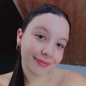 Natalia, Niñera o canguro en Benisa