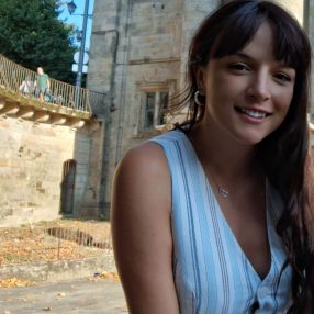 Cintia, Niñera o canguro en Logroño