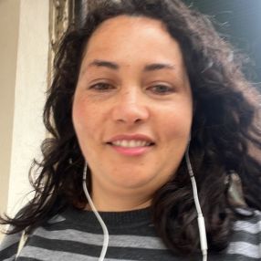 Mariana, Babysitter in Ortuella