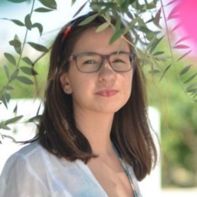 Lara, Niñera o canguro en Mazarrón