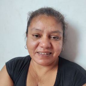Rosa Angelica, Babysitter in Deltebre