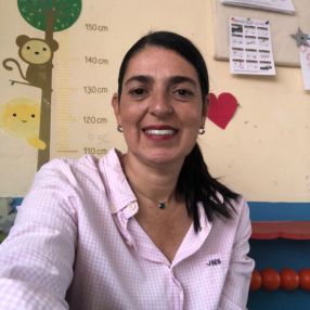 Susana, Niñera o canguro en Chaparral