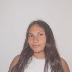 Maily Elizabeth, Babysitter in Tona