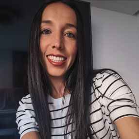 Beatriz, Niñera o canguro en Navarra
