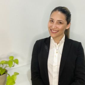 Lucrecia Antonela, Babysitter in Elgoibar