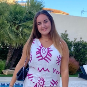 Laia, Niñera o canguro en Sant Cebrià de Vallalta