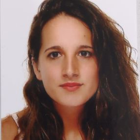 Nuria, Babysitter in Bétera